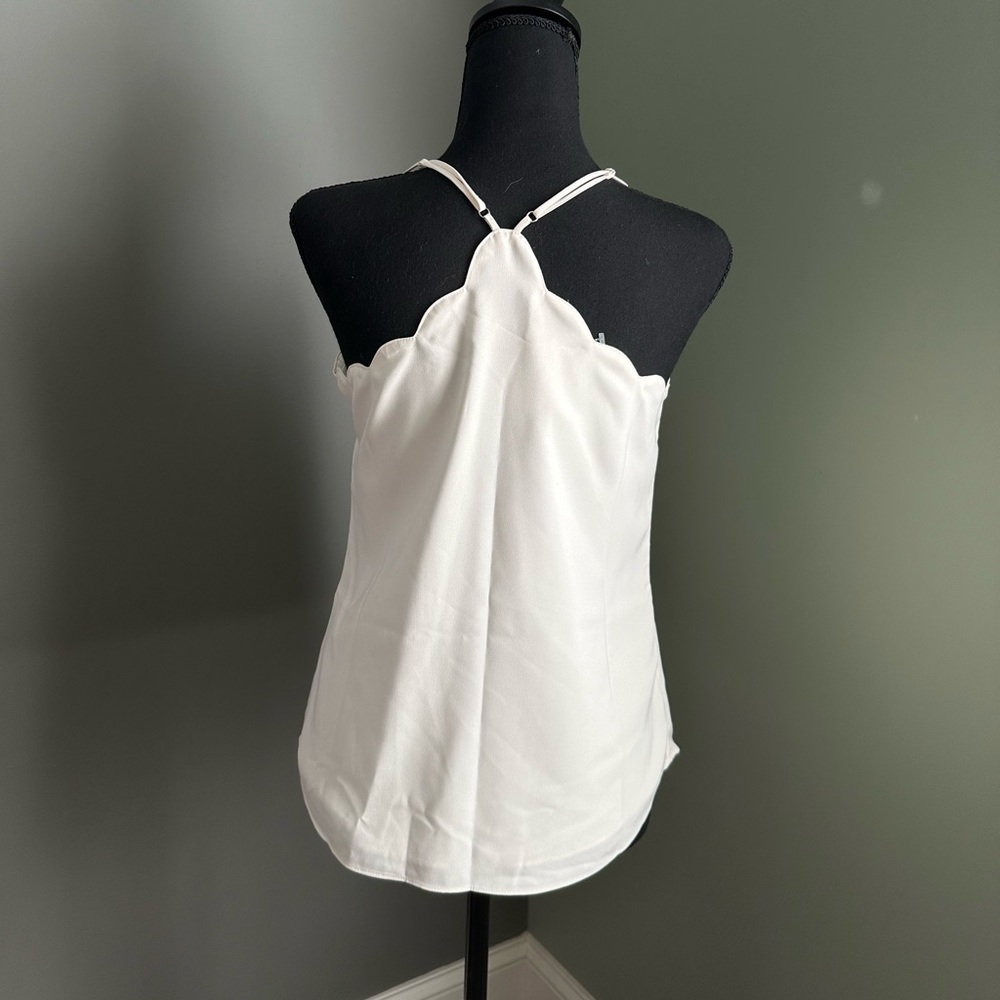 Cream Scalloped Cami Adjustable Tank - Picture 3 of 4